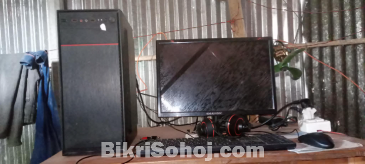 Desktop computer
